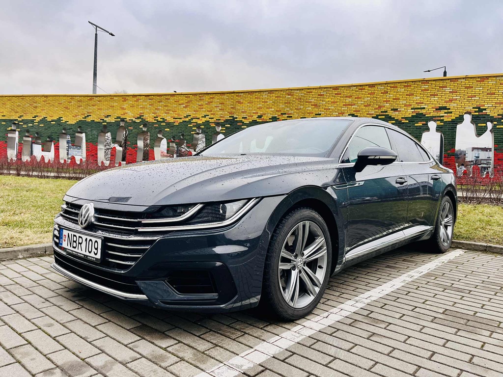 VW Arteon Sportback R-line car rental